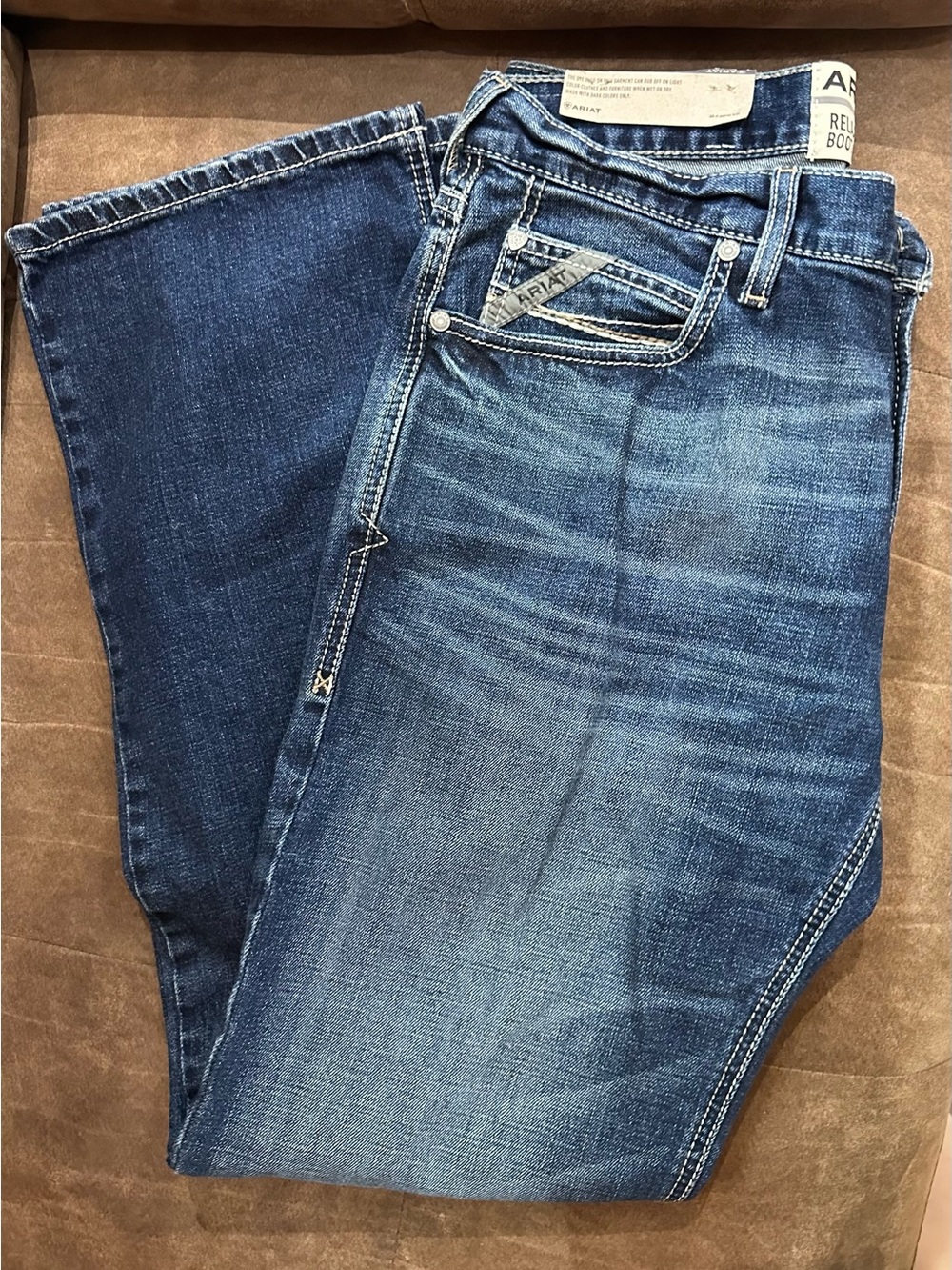 Ariat Men’s m-series relaxed Jeans 33/34